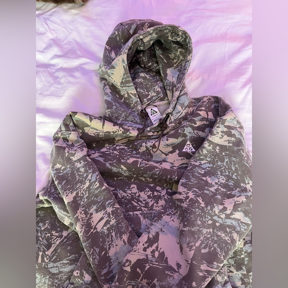 ACG Nike sweatshirt